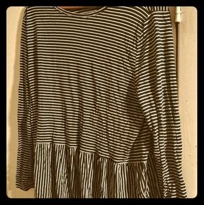 Old Navy Striped Long Sleeve Top